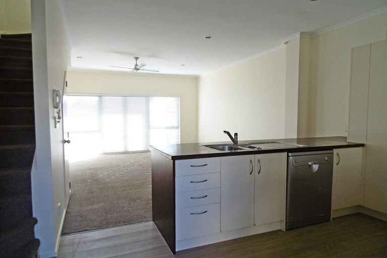 Photo of property in 25/150 Chapel Road, Flat Bush, Auckland, 2019