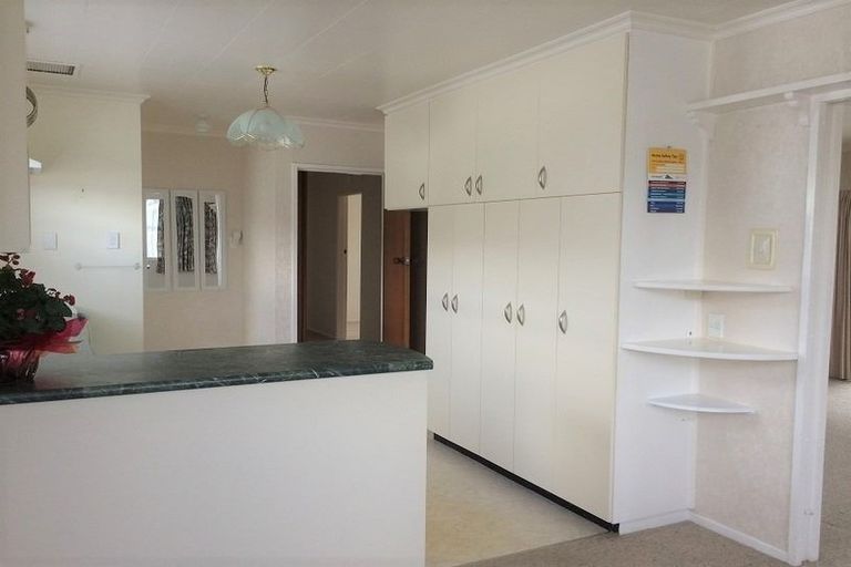 Photo of property in 34 Marlborough Street, Levin, 5510