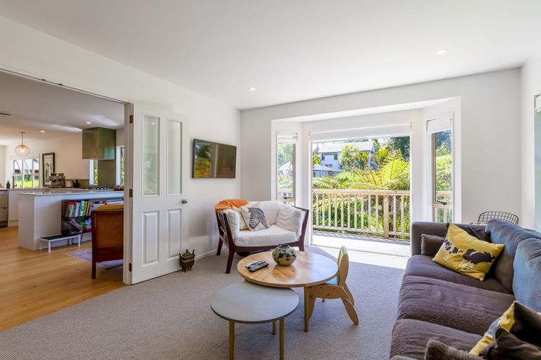 Photo of property in 46 Huia Road, Titirangi, Auckland, 0604