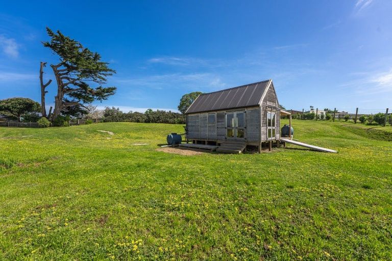 Photo of property in 22 Gawler Street, Te Horo Beach, Otaki, 5581