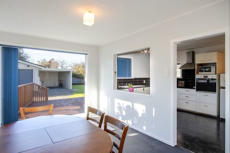 Photo of property in 43 Bill Hercock Street, Pirimai, Napier, 4112