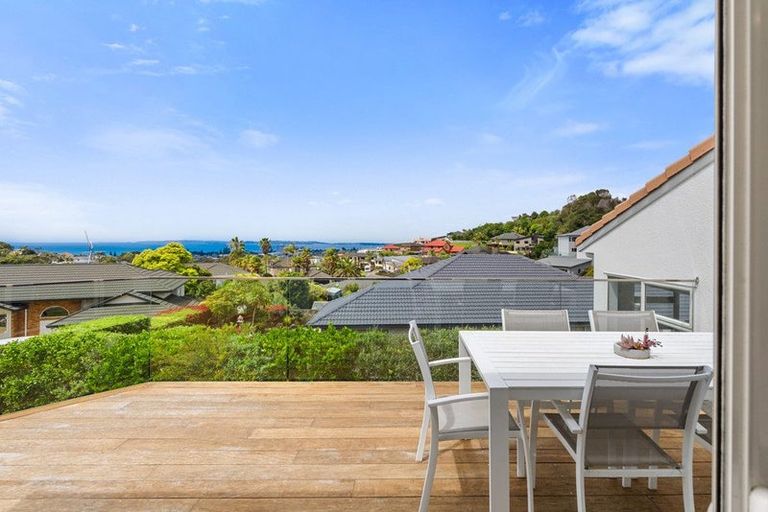 Photo of property in 56 Waldorf Crescent, Orewa, 0931