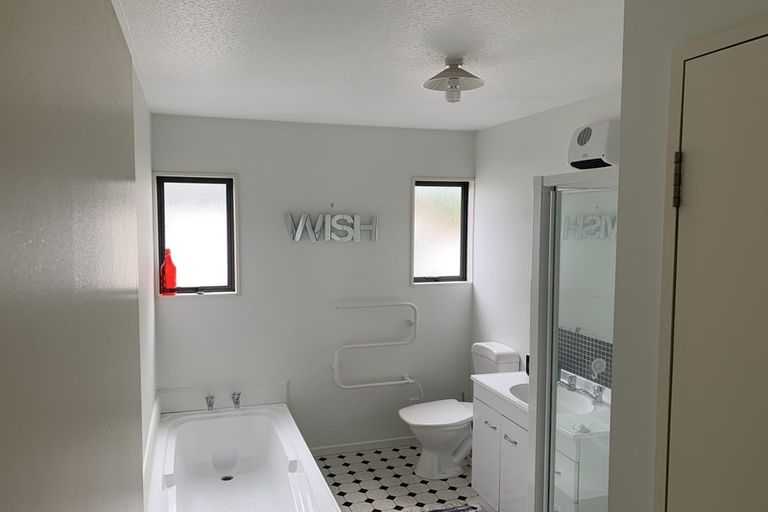 Photo of property in 2/24 Melrose Street, Christchurch Central, Christchurch, 8013