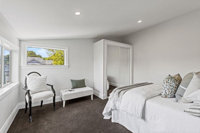 Photo of property in 3 Strowan Road, Strowan, Christchurch, 8052