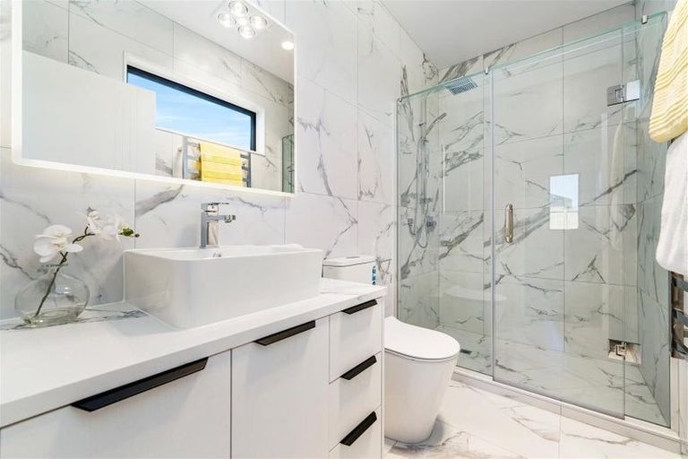 Photo of property in 28 Booker Drive, Tuakau, 2121