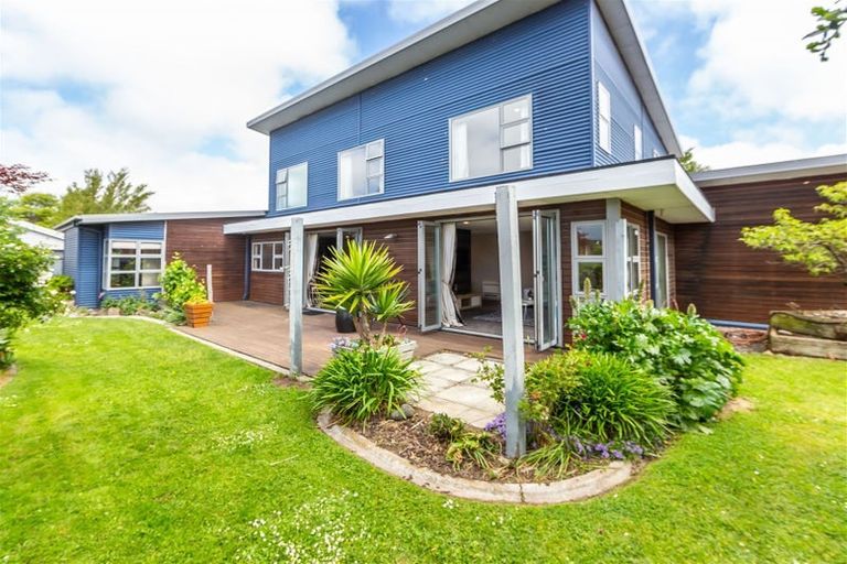 Photo of property in 4 Wedmore Close, Burwood, Christchurch, 8083