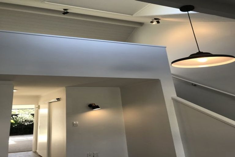 Photo of property in 327d Hobsonville Road, Hobsonville, Auckland, 0618