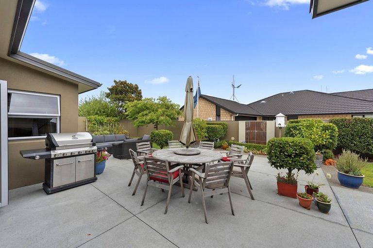 Photo of property in 56 Palliser Drive, Huntington, Hamilton, 3210