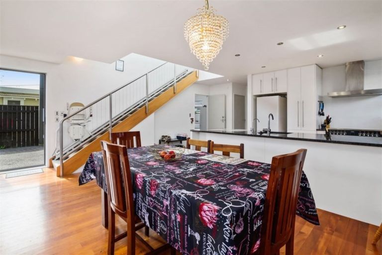 Photo of property in 5a James Street, Victoria, Rotorua, 3010