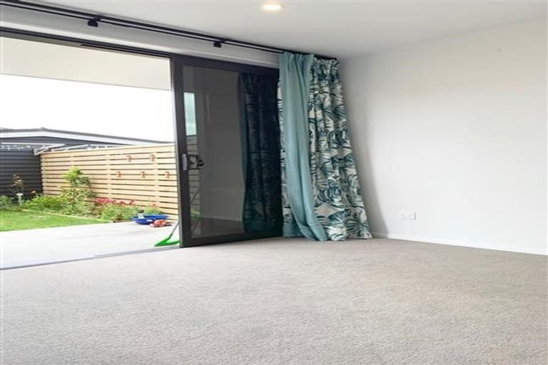Photo of property in 7 Settlers Avenue, Hobsonville, Auckland, 0618