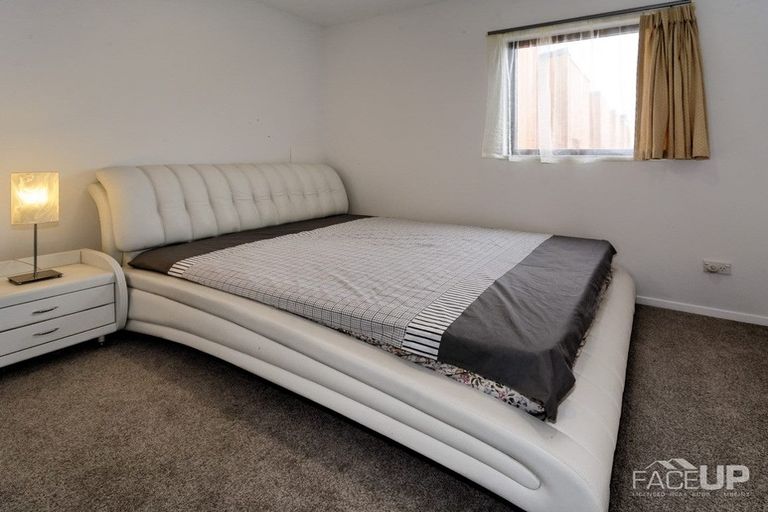 Photo of property in 2b Meteor Road, Hobsonville, Auckland, 0616