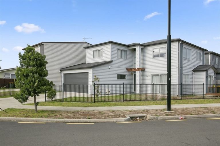 Photo of property in 33 Bukem Place, Favona, Auckland, 2024