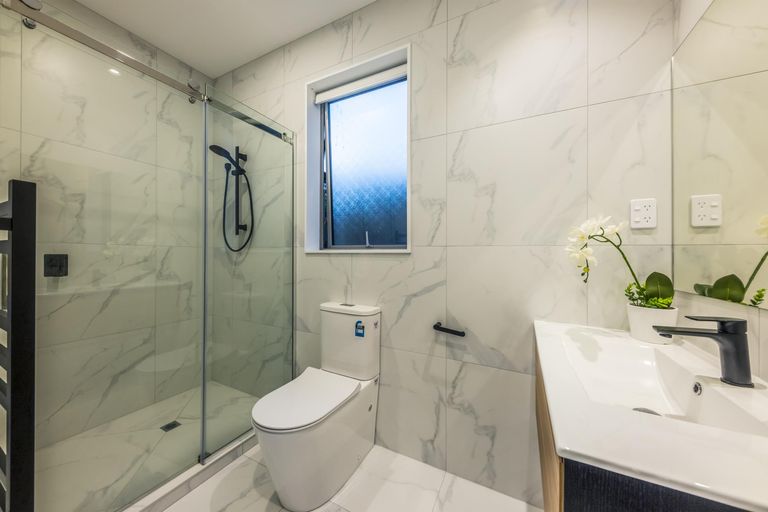 Photo of property in 245a Hobsonville Road, Hobsonville, Auckland, 0618