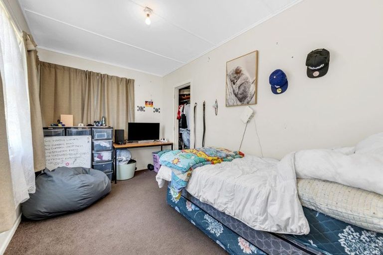 Photo of property in 22 Adams Road, Manurewa, Auckland, 2102