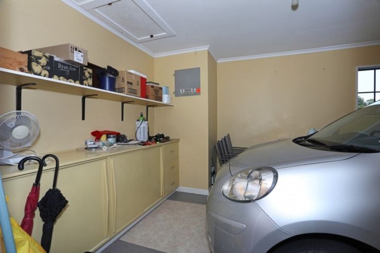 Photo of property in 3 Mcilwaine Place, Marton, 4710