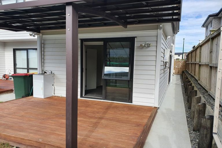 Photo of property in 14 Drumconnell Drive, Flat Bush, Auckland, 2019