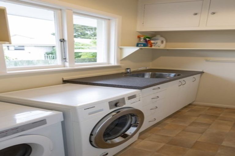 Photo of property in 17 Mahoe Street, Templeton, Christchurch, 8042