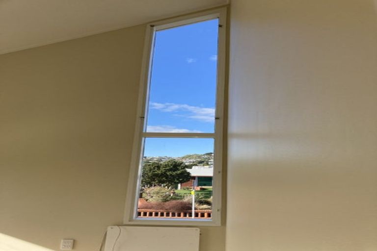 Photo of property in 33u1 Frankmoore Avenue, Johnsonville, Wellington, 6037