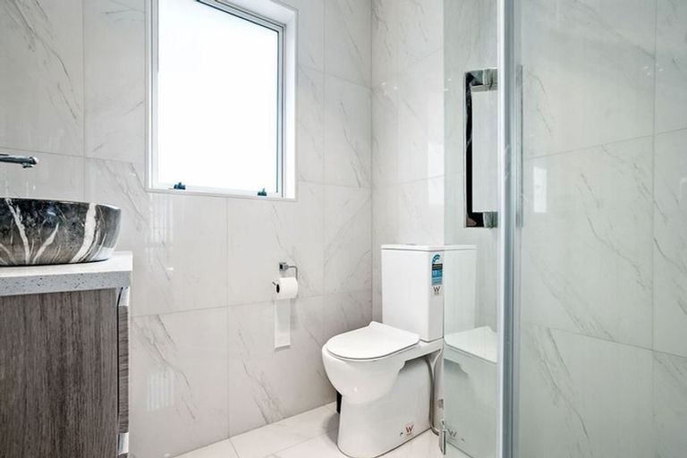 Photo of property in 18 Sapwood Crescent, Takanini, 2110