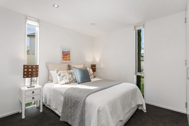 Photo of property in 3 Church Lane, Merivale, Christchurch, 8014