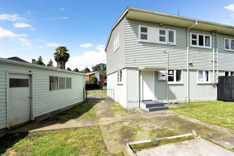 Photo of property in 15 Allenby Street, Bader, Hamilton, 3206