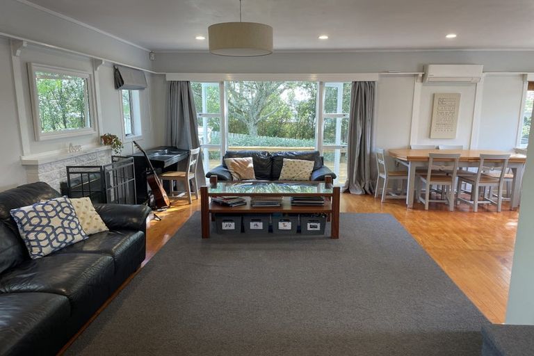 Photo of property in 1/67c Salisbury Road, Birkdale, Auckland, 0626