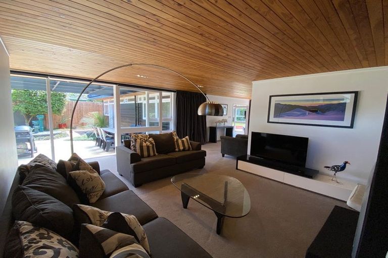 Photo of property in 24 Ashdown Place, Pahurehure, Papakura, 2113