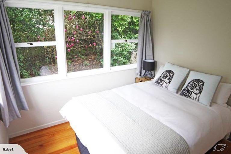 Photo of property in 18 Stanley Road, Glenfield, Auckland, 0629