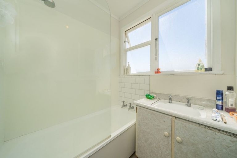 Photo of property in 78 Clifford Road, Johnsonville, Wellington, 6037