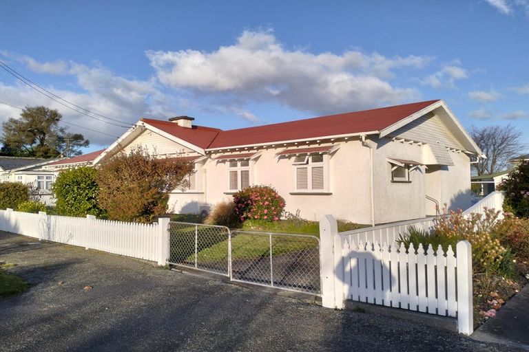 Photo of property in 21 Bunny Street, Masterton, 5810