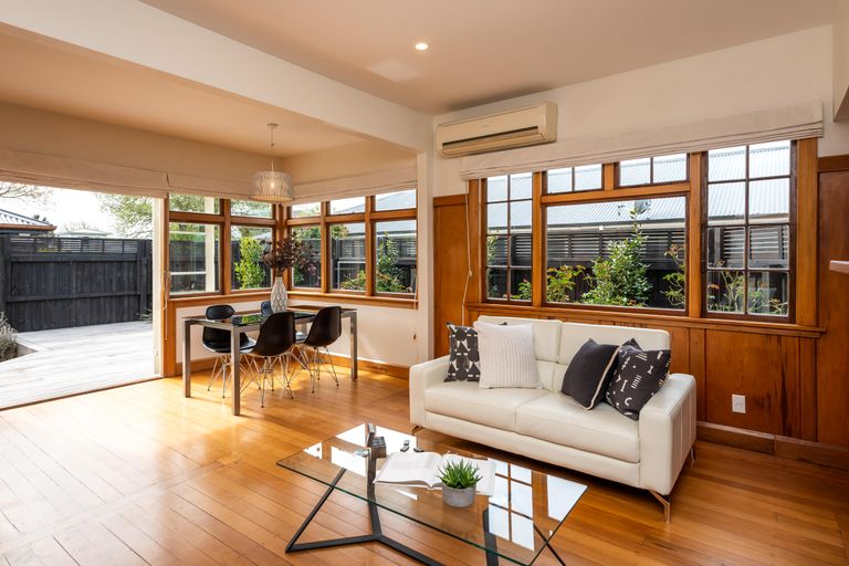 Photo of property in 157 Innes Road, St Albans, Christchurch, 8052