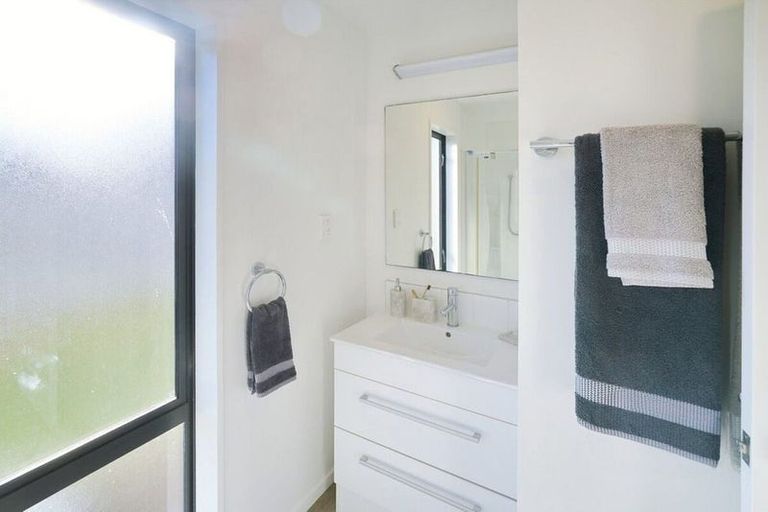 Photo of property in 66 Wainui Street, Riccarton, Christchurch, 8041