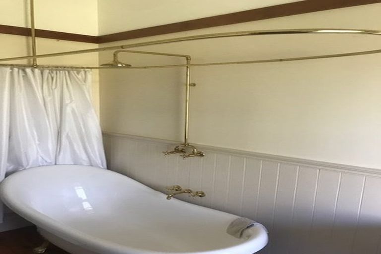 Photo of property in 97 Kuratawhiti Street, Greytown, 5794