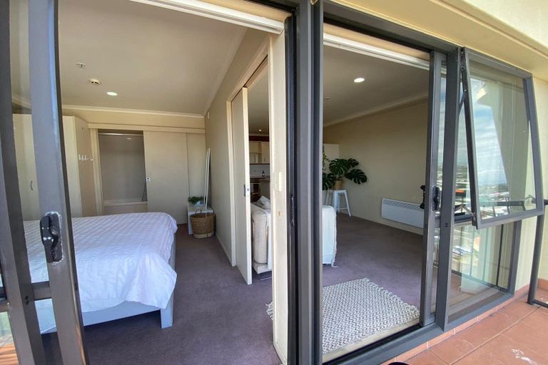 Photo of property in 11c/18 Ronwood Avenue, Manukau, Auckland, 2104