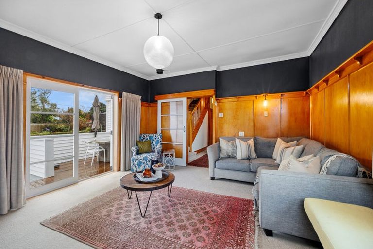 Photo of property in 13 Paynters Avenue, Strandon, New Plymouth, 4312