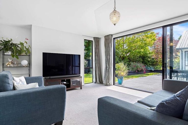 Photo of property in 7 Wedgewood Avenue, Cashmere, Christchurch, 8022