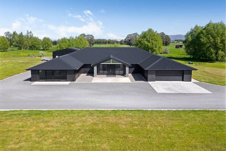 Photo of property in 438 Park Road, Parkvale, Carterton, 5792