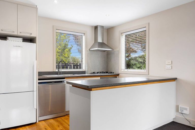 Photo of property in 3/966 Colombo Street, St Albans, Christchurch, 8014