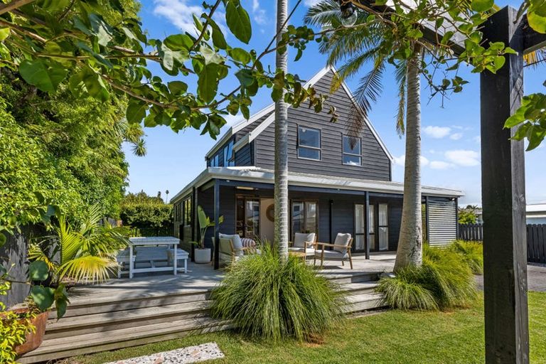 Photo of property in 44b Walton Street, Red Beach, 0932