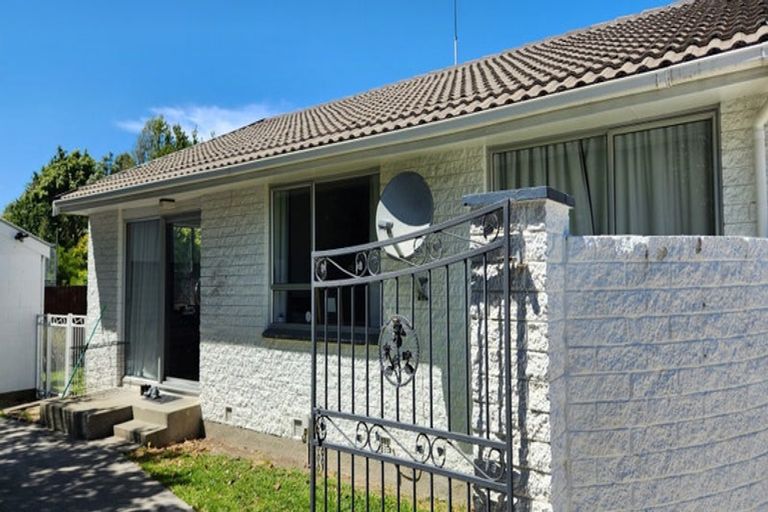 Photo of property in 2/58 Hounslow Street, Ilam, Christchurch, 8041