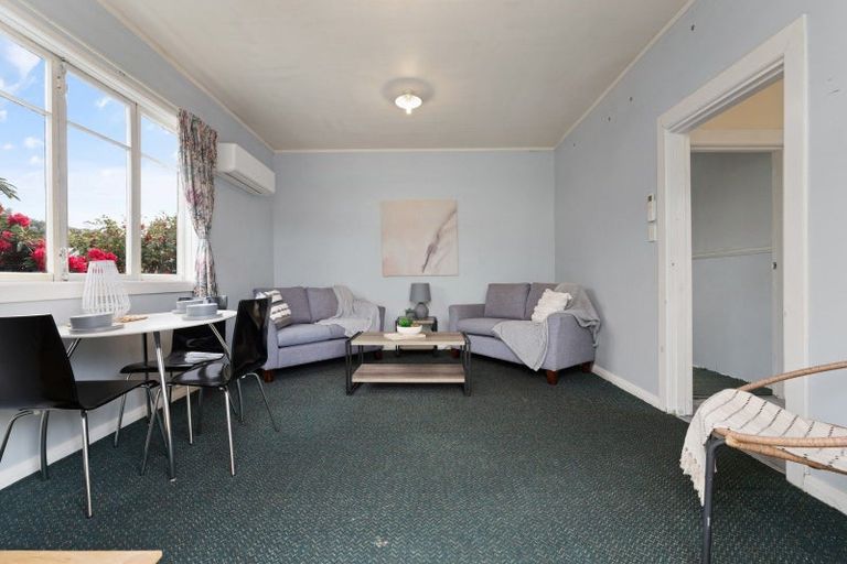 Photo of property in 18 Pencarrow Street, Caversham, Dunedin, 9012