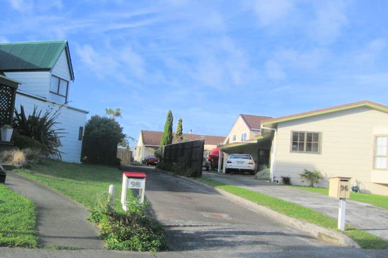 Photo of property in 98 Mercury Way, Whitby, Porirua, 5024