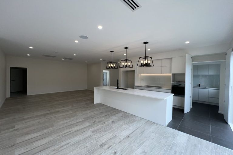 Photo of property in 59 Symes Drive, Red Beach, 0932