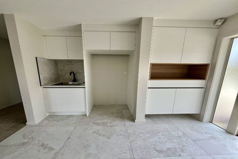 Photo of property in 981 East Coast Road, Redvale, Auckland, 0794