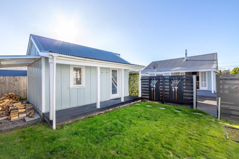 Photo of property in 18a Humphries Street, Greytown, 5712