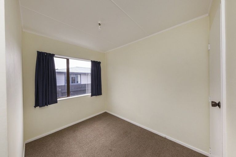 Photo of property in 7 Peter Hall Drive, Kelvin Grove, Palmerston North, 4414