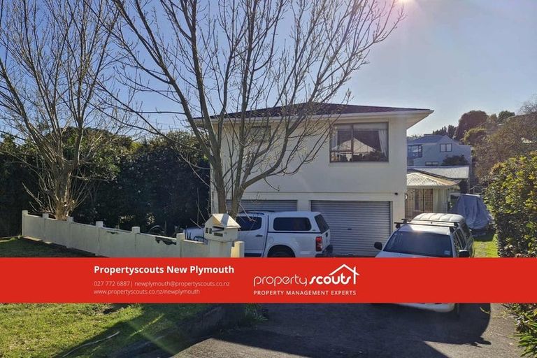 Photo of property in 35 Lorna Street, Lynmouth, New Plymouth, 4310