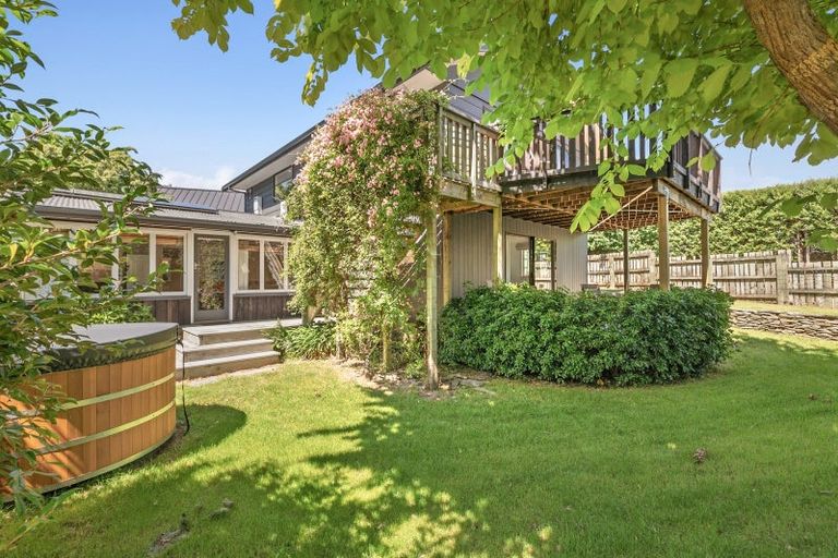 Photo of property in 84 Matai Road, Wanaka, 9305