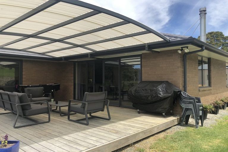 Photo of property in 347 Taraunui Road, Parua Bay, Onerahi, 0192