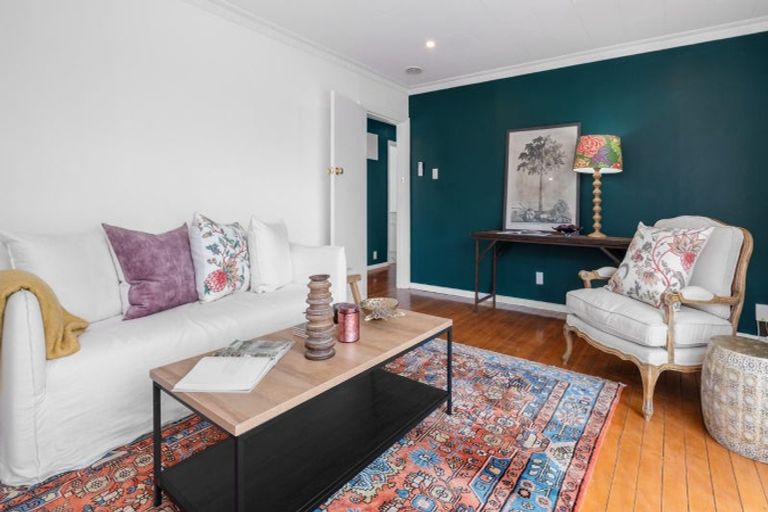 Photo of property in 19 Belfield Street, Dallington, Christchurch, 8061